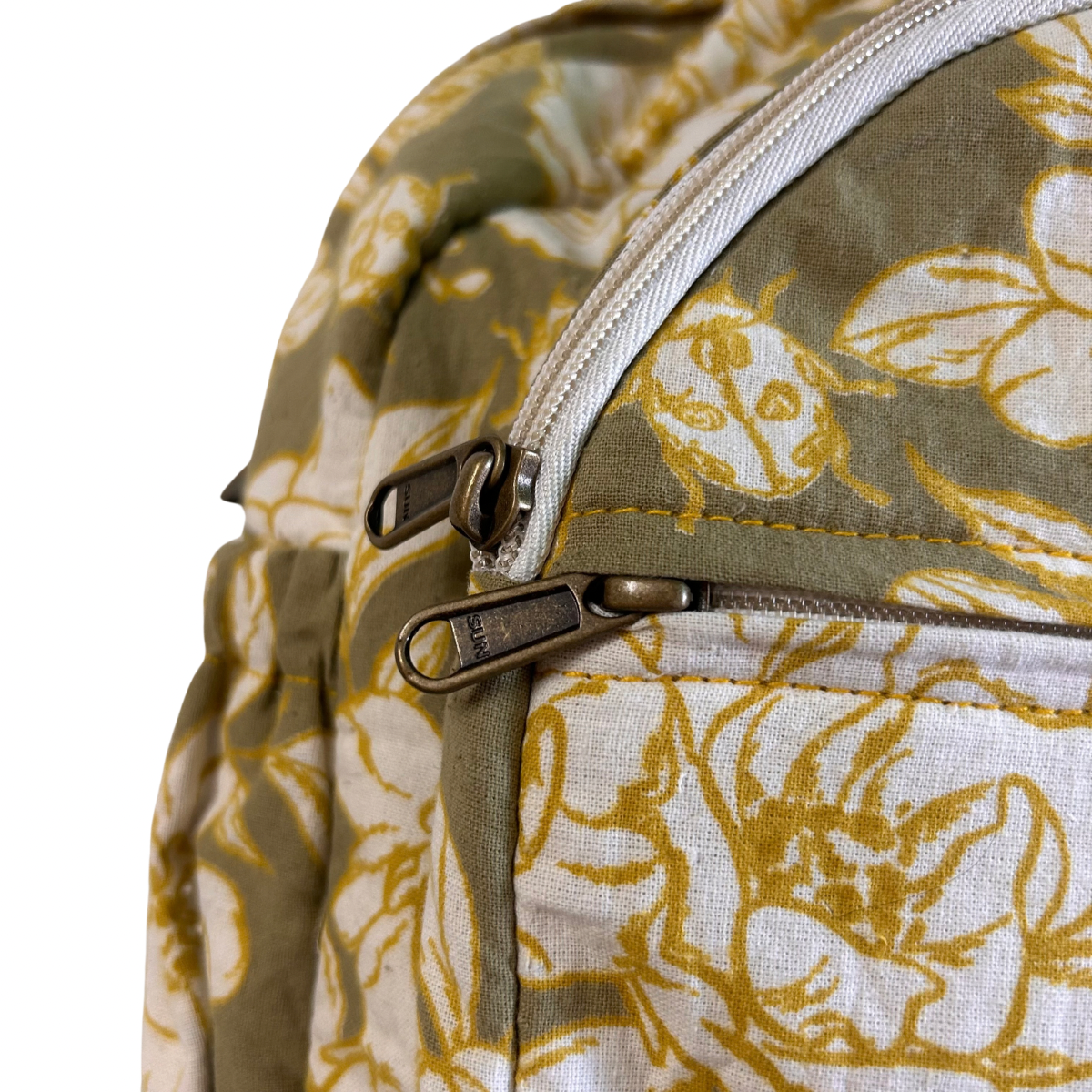 Flowers & bees Backpack