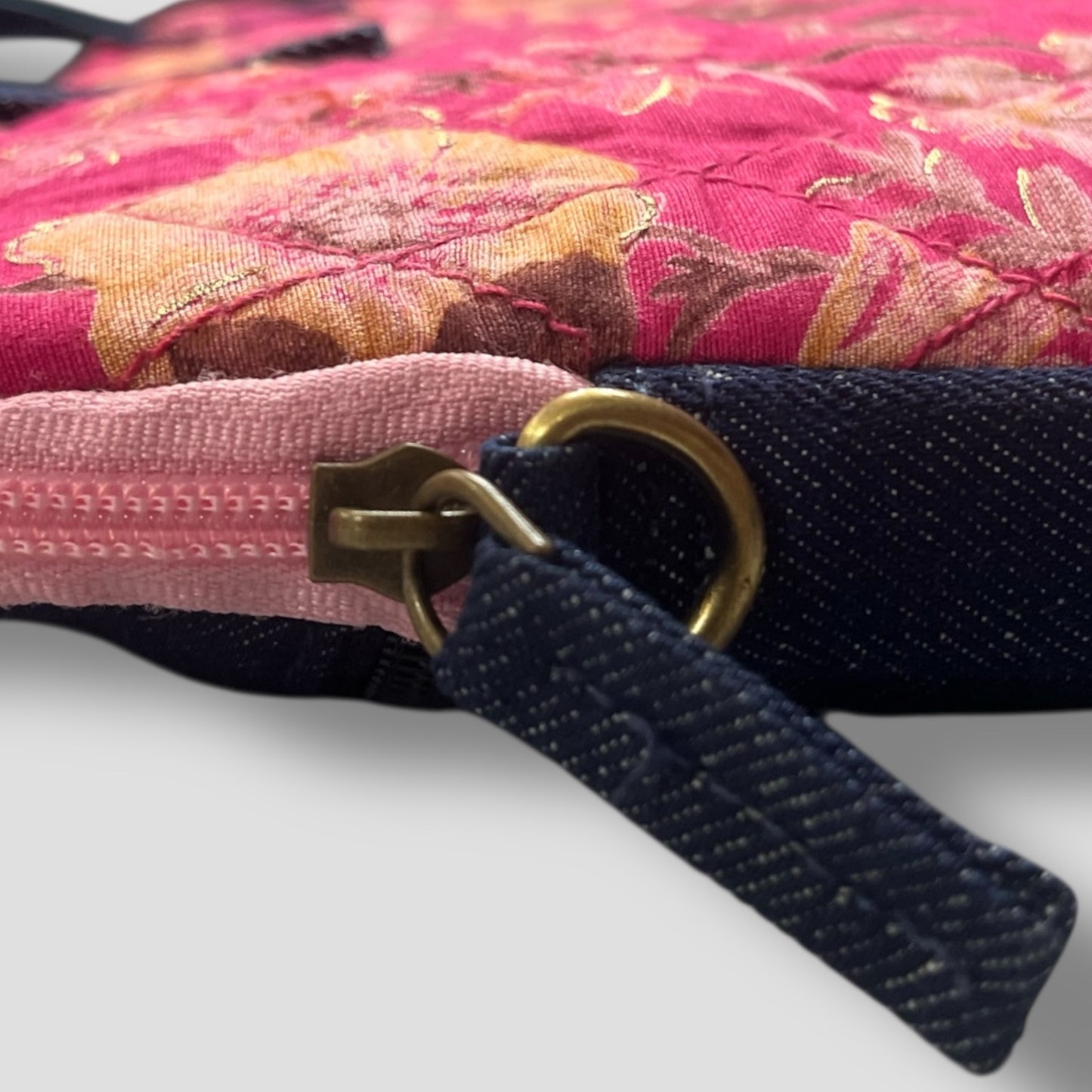Pink Flora Laptop Bags with Detachable Shoulder Strap