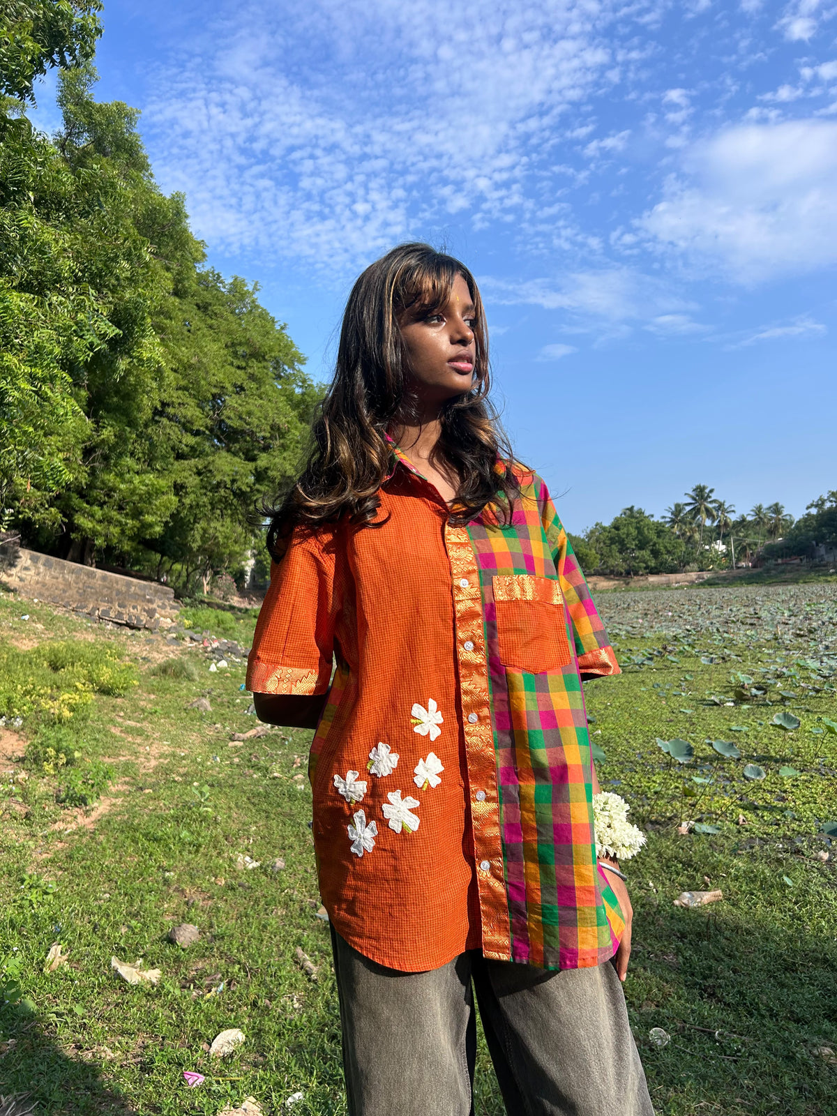 TAMARAI 2 - MADURAI JASMINE SUNBURST SHIRT