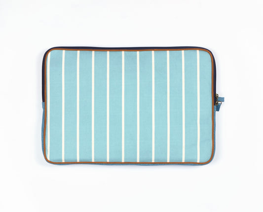 ‘Blue n White’ Laptop Sleeve